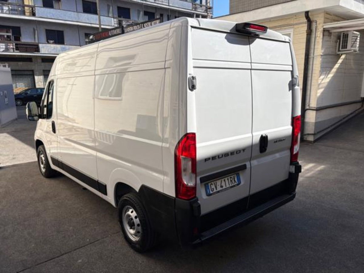 Peugeot Boxer Furgone 335 2.2 BlueHDi 140 S&S PM-TM Furgone Premium (5)