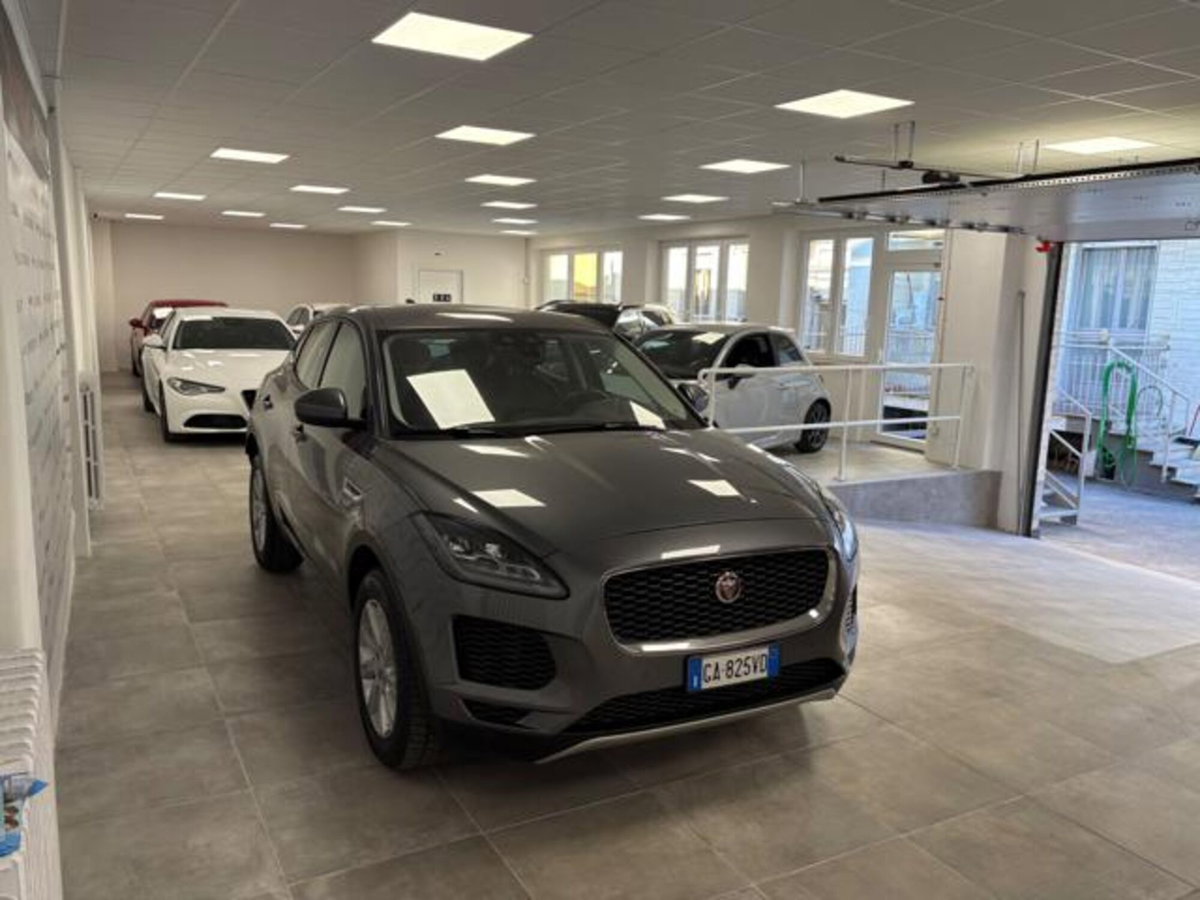 Jaguar E-Pace 2.0D 150 CV AWD aut. S (2)