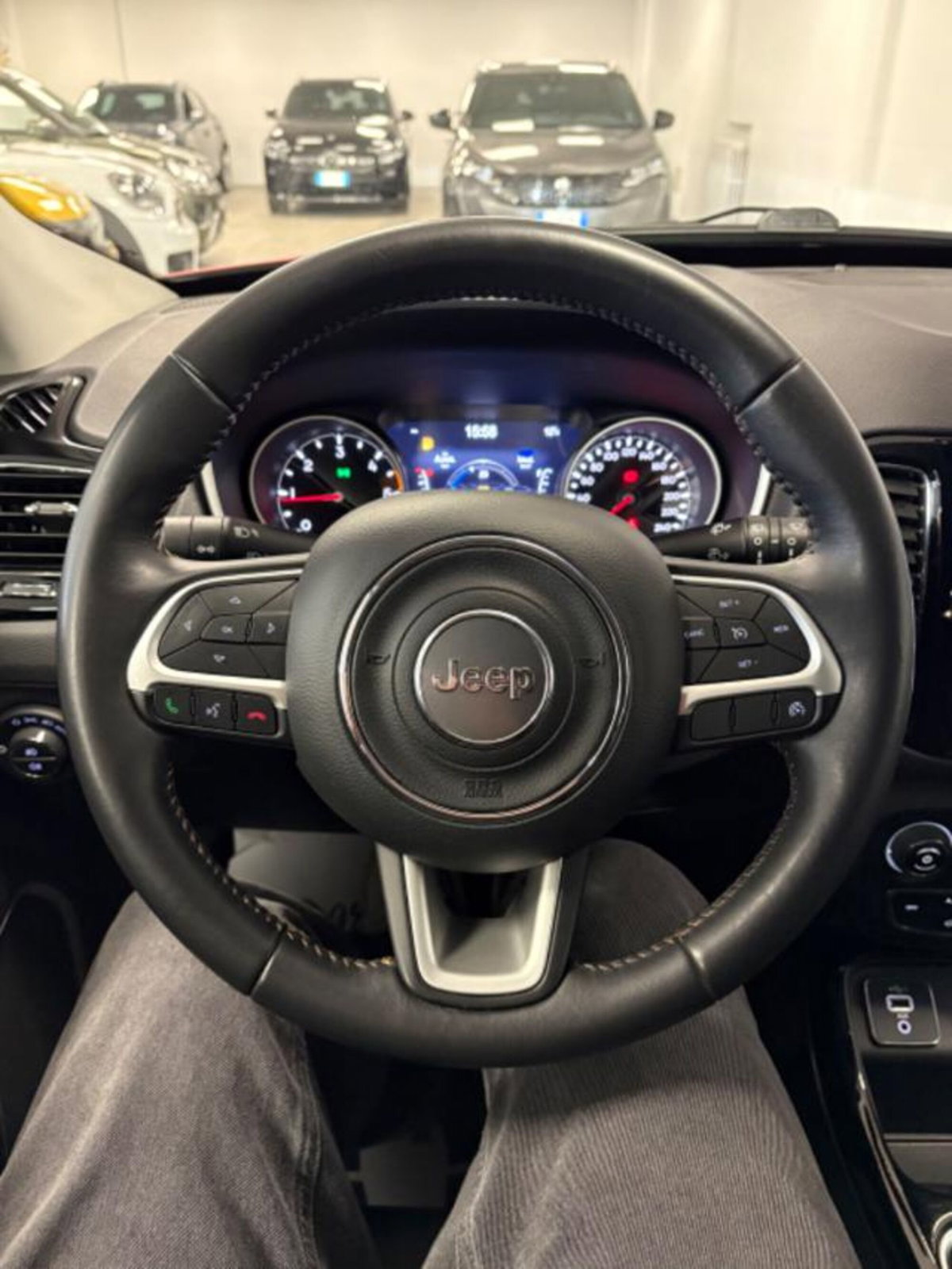 Jeep Compass 1.6 Multijet II 2WD Limited (9)