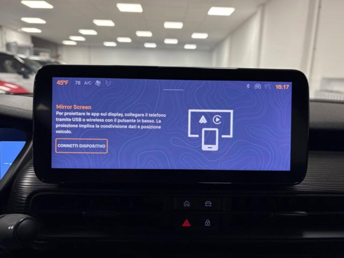 Jeep Avenger 1.2 turbo Altitude fwd 100cv (17)