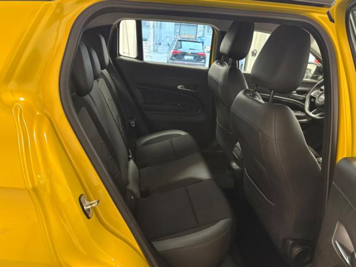 Jeep Avenger 1.2 turbo Altitude fwd 100cv (20)