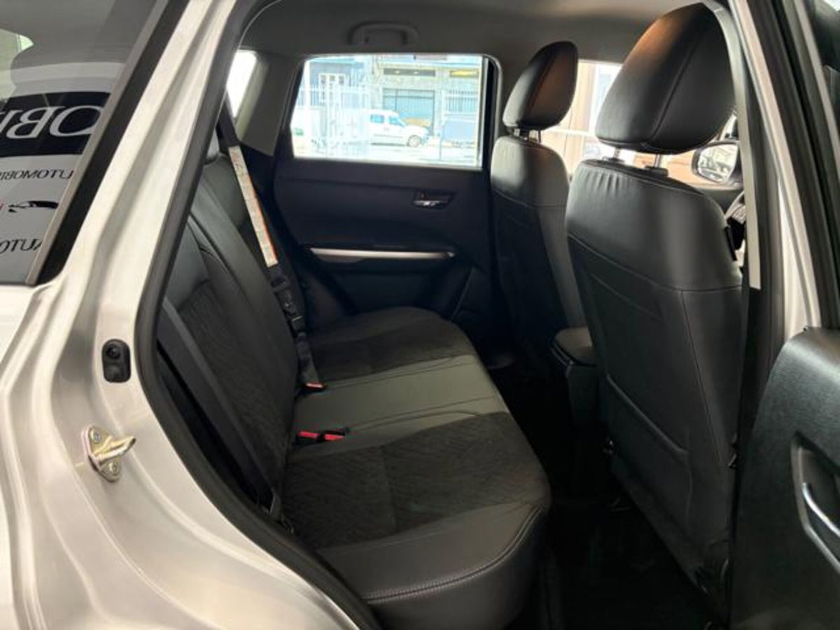 Suzuki Vitara 1.4h Yoru 4wd allgrip (17)