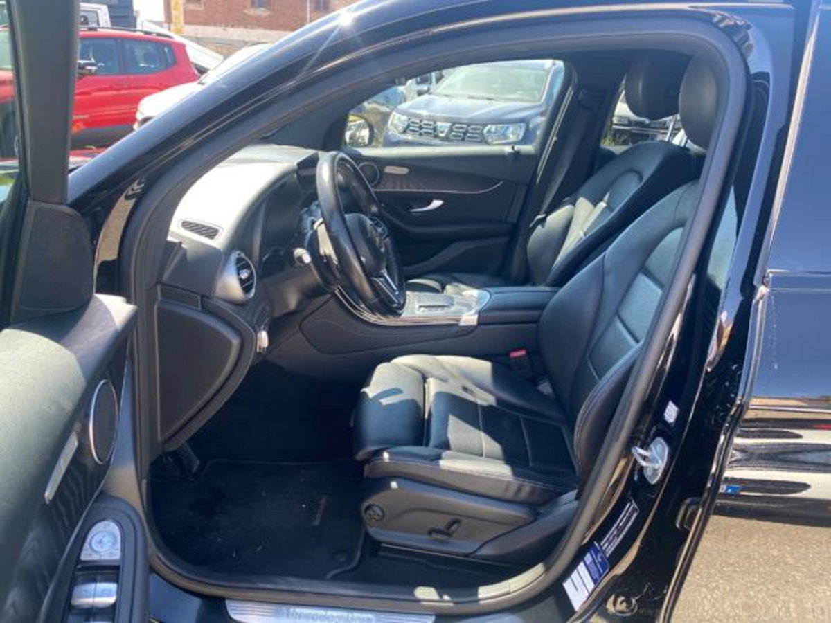 Mercedes-Benz GLC Coupé 200 d 4Matic Coupé Premium Plus (5)