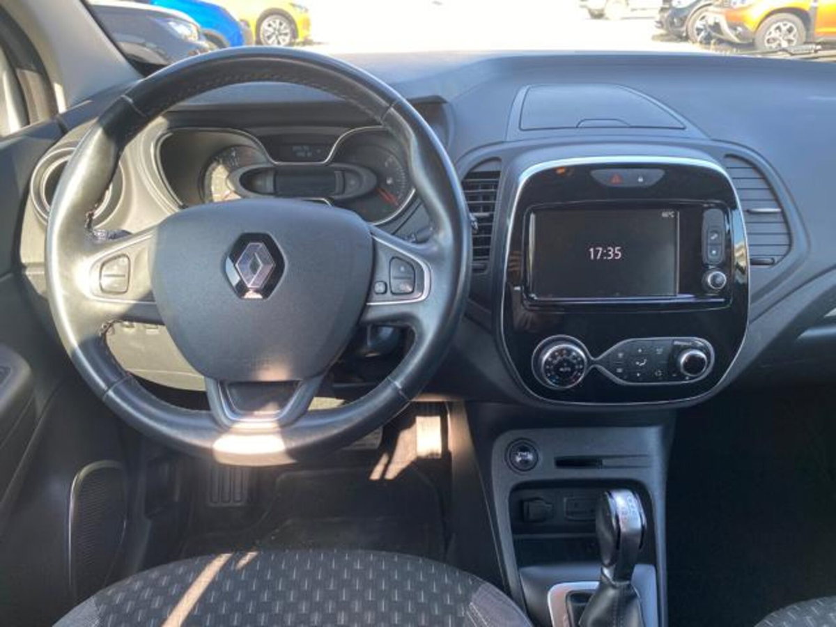 Renault Captur dCi 8V 90 CV EDC Start&Stop Energy Initiale Paris (11)