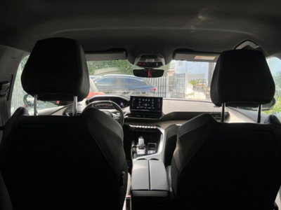 Peugeot 3008 BlueHDi 130 S&S EAT8 GT (17)