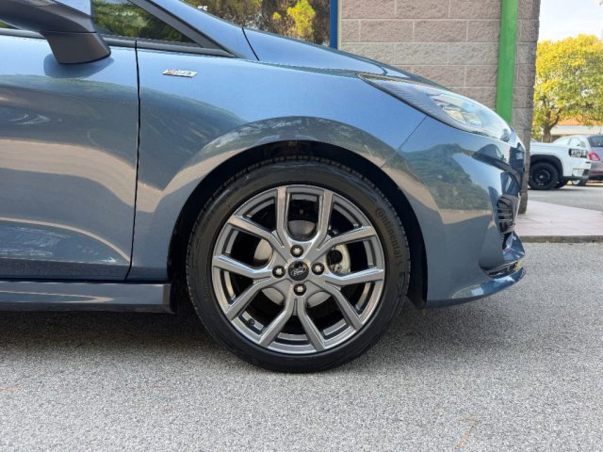 Ford Fiesta 1.0 Ecoboost Hybrid 125 CV 5 porte ST-Line X (3)