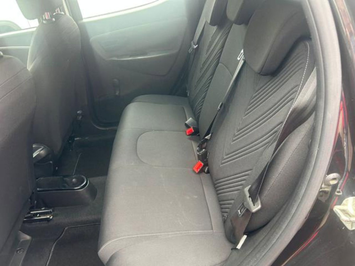 Lancia Ypsilon 1.0 FireFly 5 porte S&S Hybrid Ecochic Gold (6)