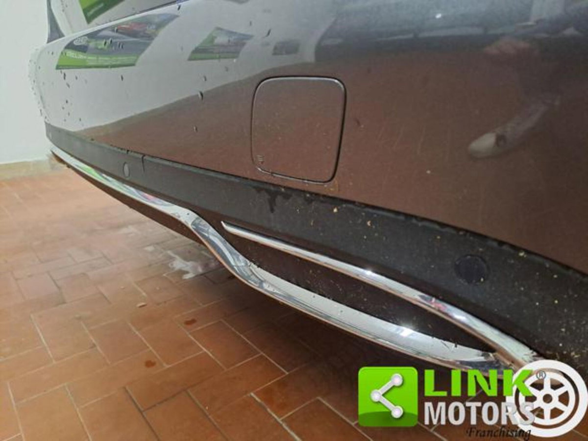 Mercedes-Benz Classe C Station Wagon 200 d Executive (12)