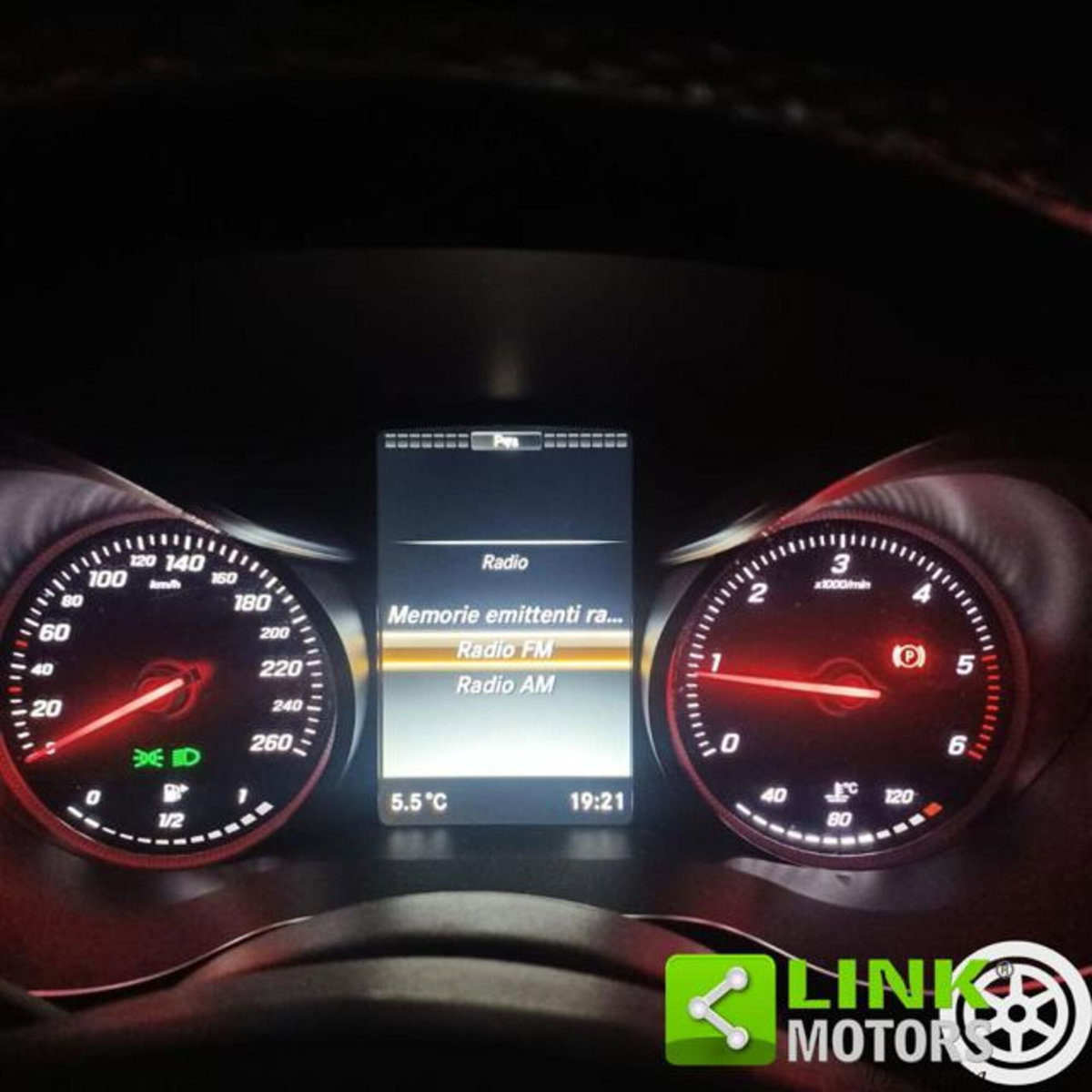 Mercedes-Benz Classe C Station Wagon 200 d Executive (14)