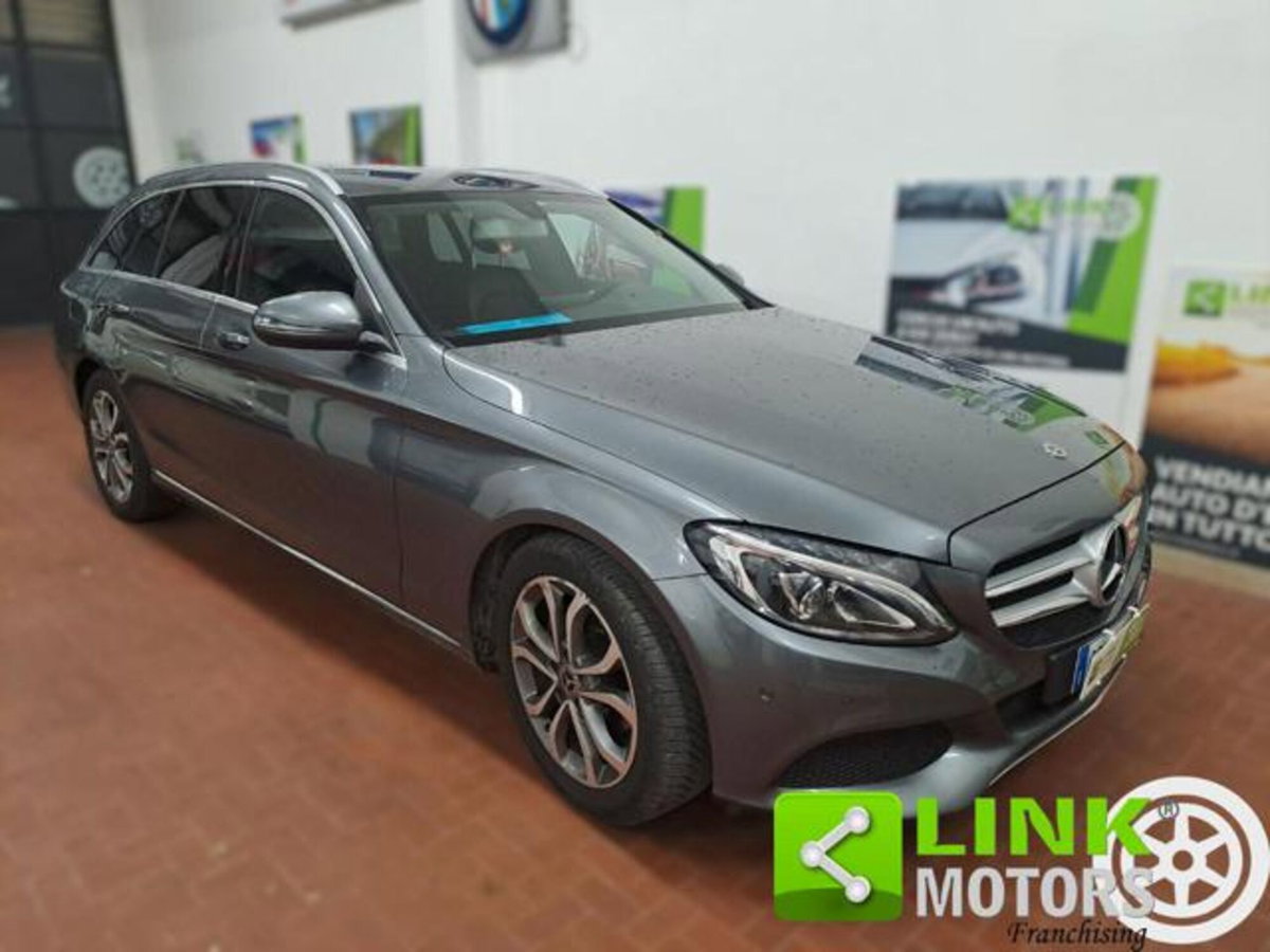 Mercedes-Benz Classe C Station Wagon 200 d Executive (16)