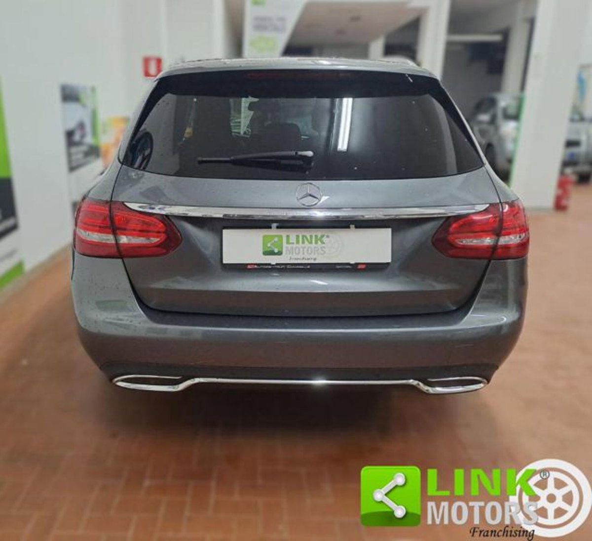 Mercedes-Benz Classe C Station Wagon 200 d Executive (19)