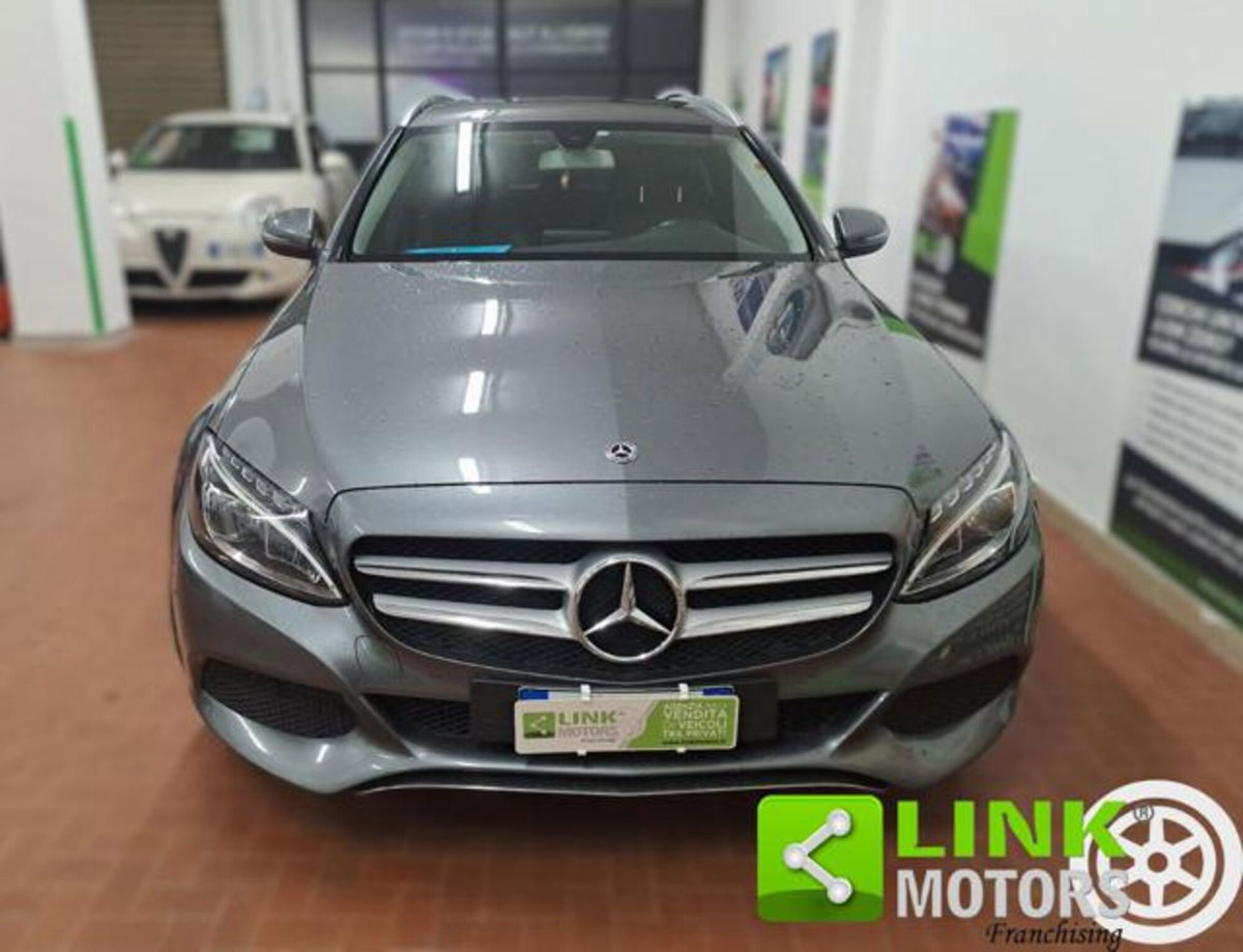 Mercedes-Benz Classe C Station Wagon 200 d Executive (4)
