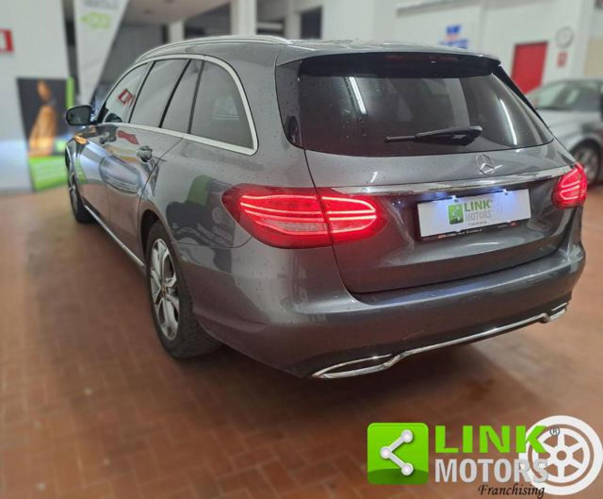 Mercedes-Benz Classe C Station Wagon 200 d Executive (6)