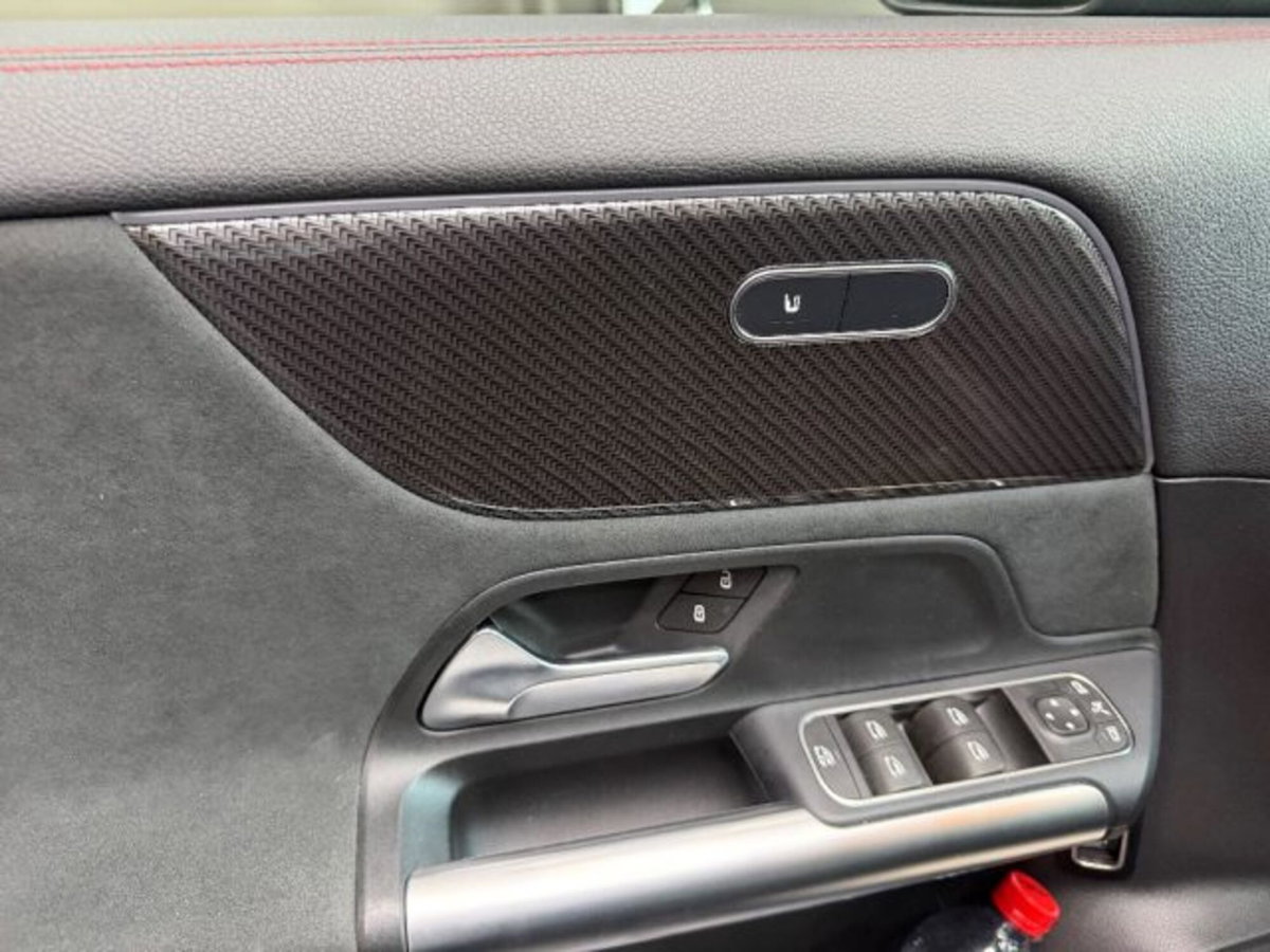Mercedes-Benz GLA SUV 200 d AMG Line Premium Plus auto (7)