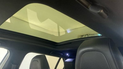 Peugeot 2008 PureTech 155 S&S EAT8 GT Pack (11)