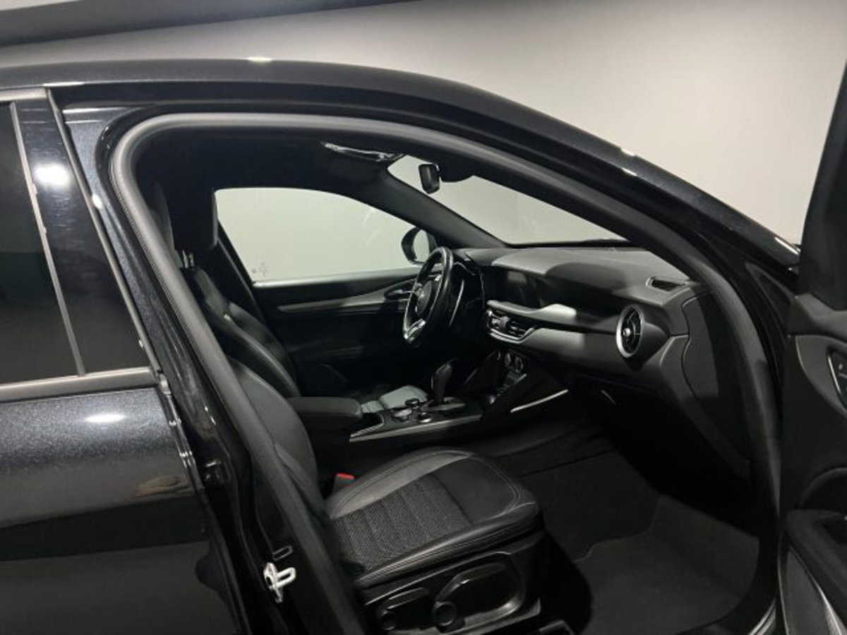 Alfa Romeo Stelvio Stelvio 2.2 Turbodiesel 190 CV AT8 Q4 Sprint (11)