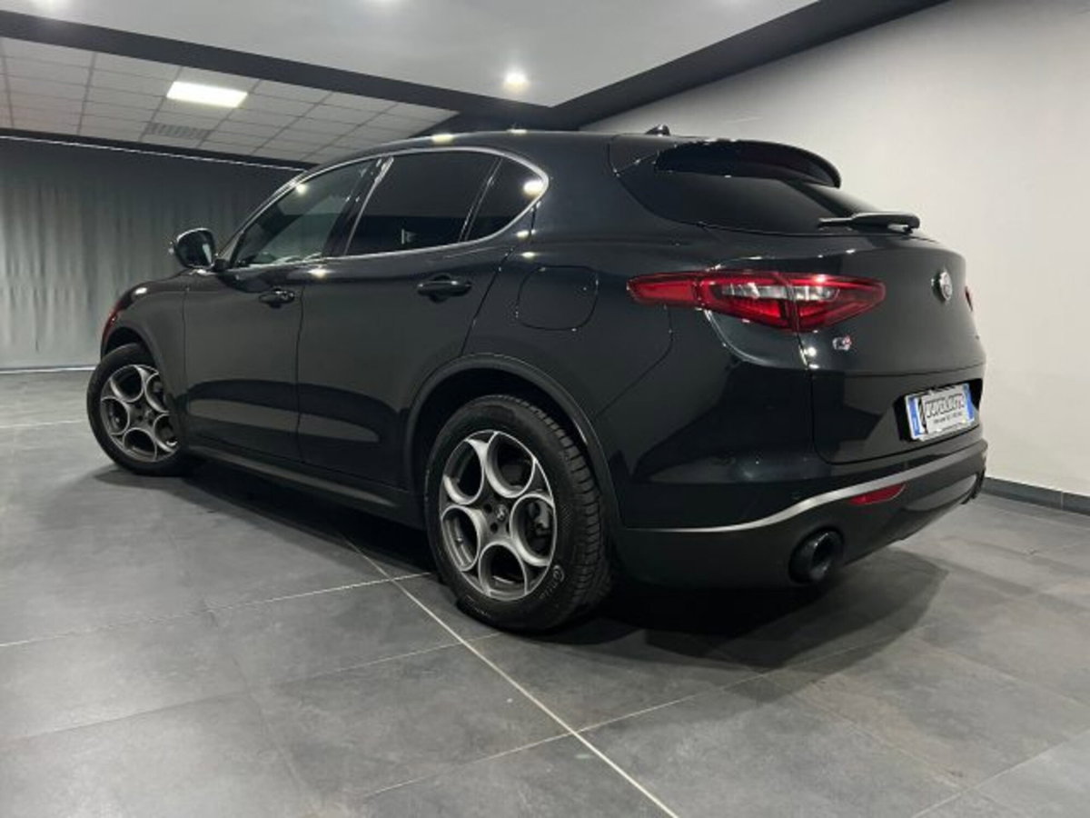 Alfa Romeo Stelvio Stelvio 2.2 Turbodiesel 190 CV AT8 Q4 Sprint (3)