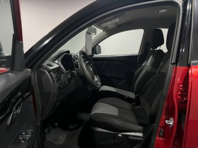 Mahindra KUV100 KUV100 1.2 VVT K8 (6)