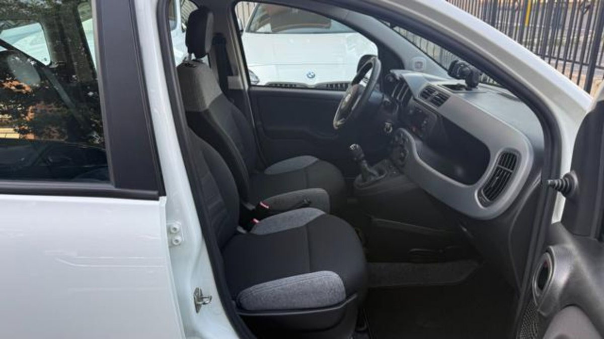 Fiat Panda 1.0 firefly hybrid s&s 70cv 5p.ti (17)