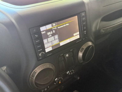 Jeep Wrangler 2.8 CRD DPF Golden Eagle Auto (11)