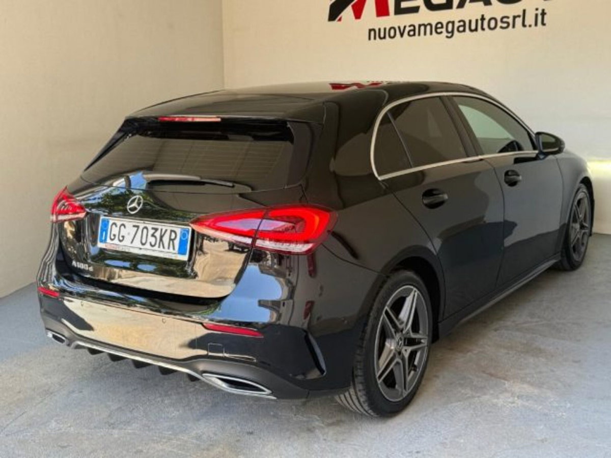 Mercedes-Benz Classe A Sedan 180 d 4p. Premium (5)