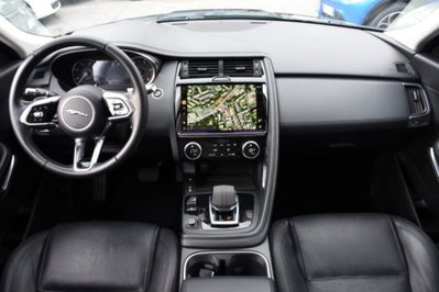 Jaguar E-Pace 2.0D I4 163 CV AWD Auto S (8)