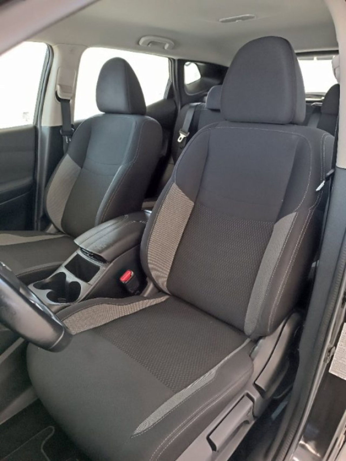 Nissan Qashqai 1.3 DIG-T 160 CV DCT Business (12)