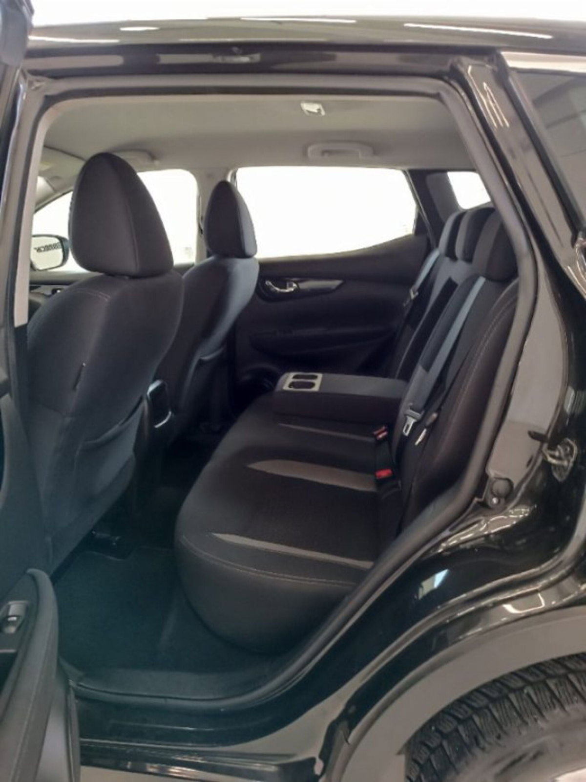 Nissan Qashqai 1.3 DIG-T 160 CV DCT Business (14)