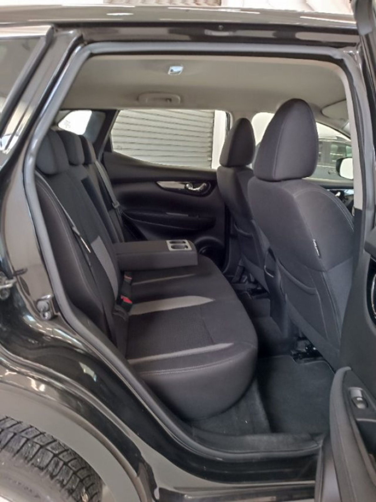 Nissan Qashqai 1.3 DIG-T 160 CV DCT Business (15)