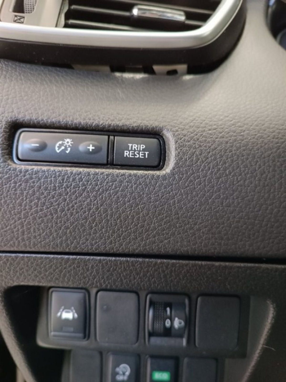 Nissan Qashqai 1.3 DIG-T 160 CV DCT Business (18)