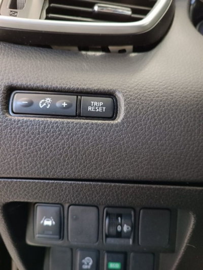 Nissan Qashqai 1.3 DIG-T 160 CV DCT Business (18)