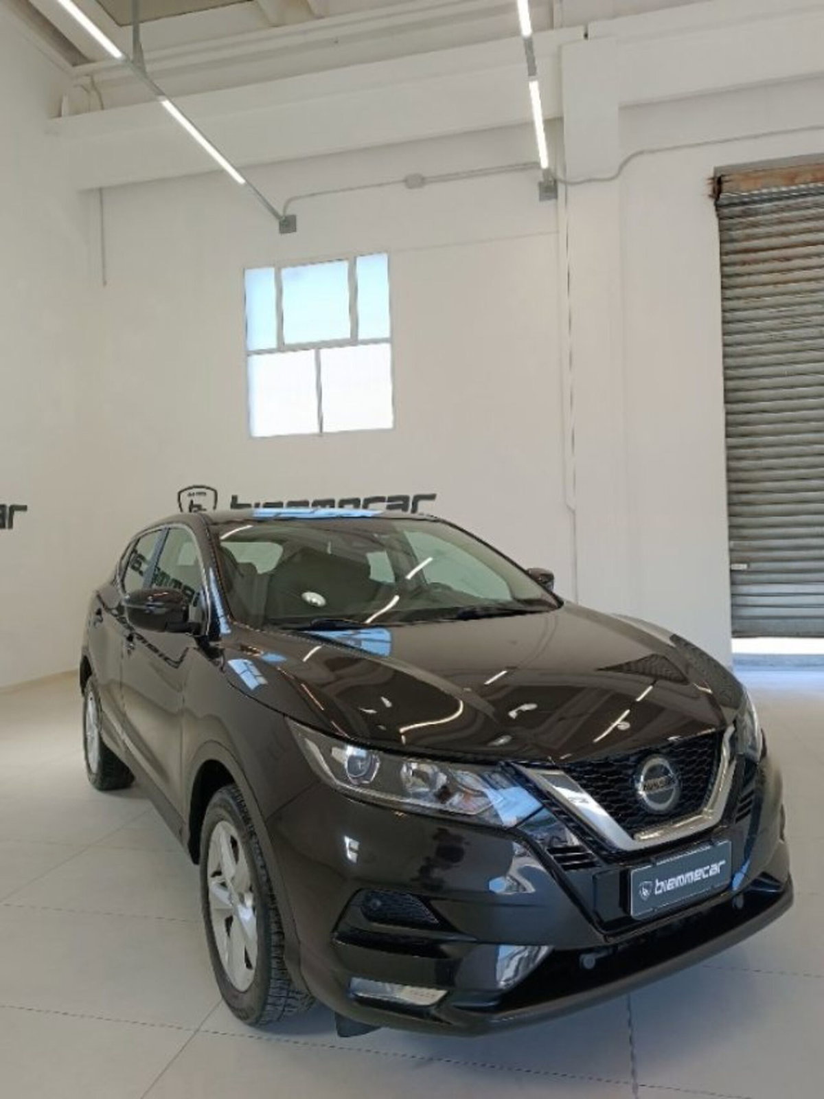 Nissan Qashqai 1.3 DIG-T 160 CV DCT Business (2)