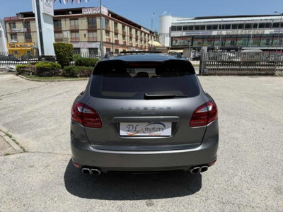 Porsche Cayenne 3.0 Diesel 250CV Platinum Edition (7)