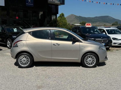 Lancia Ypsilon 1.2 69 CV 5 porte GPL Ecochic Gold (11)