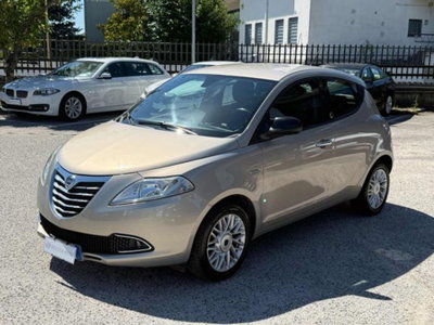 Lancia Ypsilon 1.2 69 CV 5 porte GPL Ecochic Gold (3)