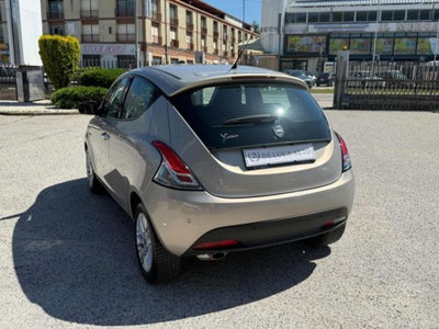 Lancia Ypsilon 1.2 69 CV 5 porte GPL Ecochic Gold (7)