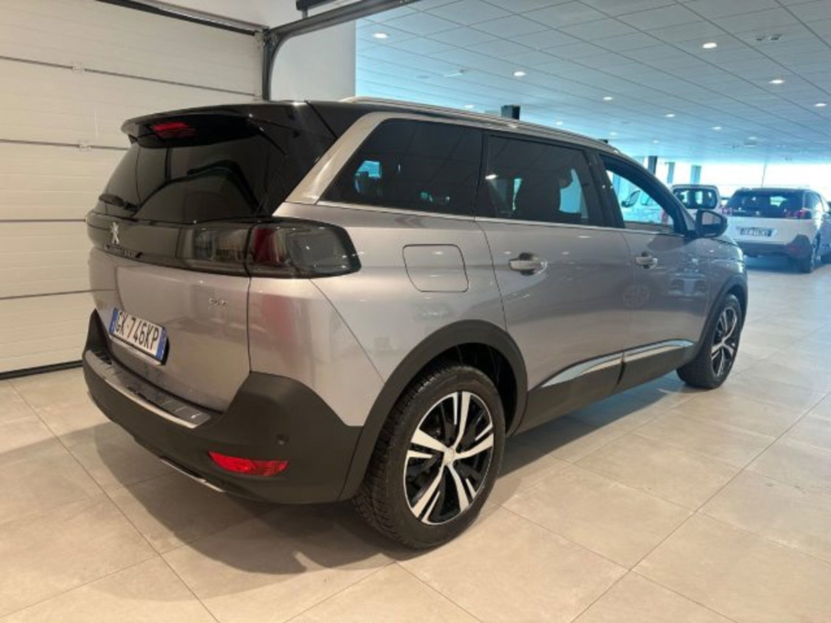 Peugeot 5008 BlueHDi 130 S&S EAT8 GT Line (3)
