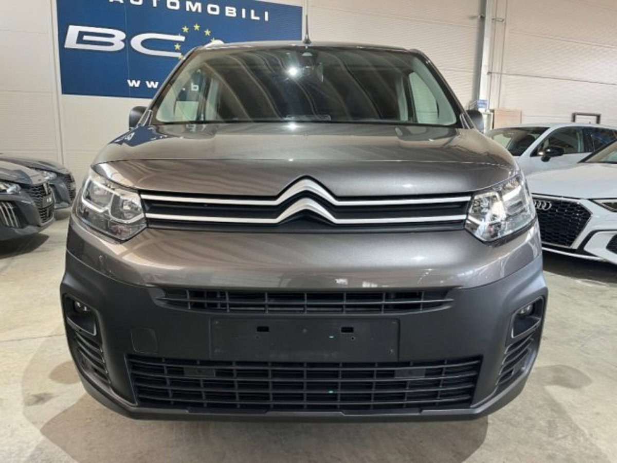 Citroen Berlingo BlueHDi 130 Stop&Start EAT8 M Feel (2)