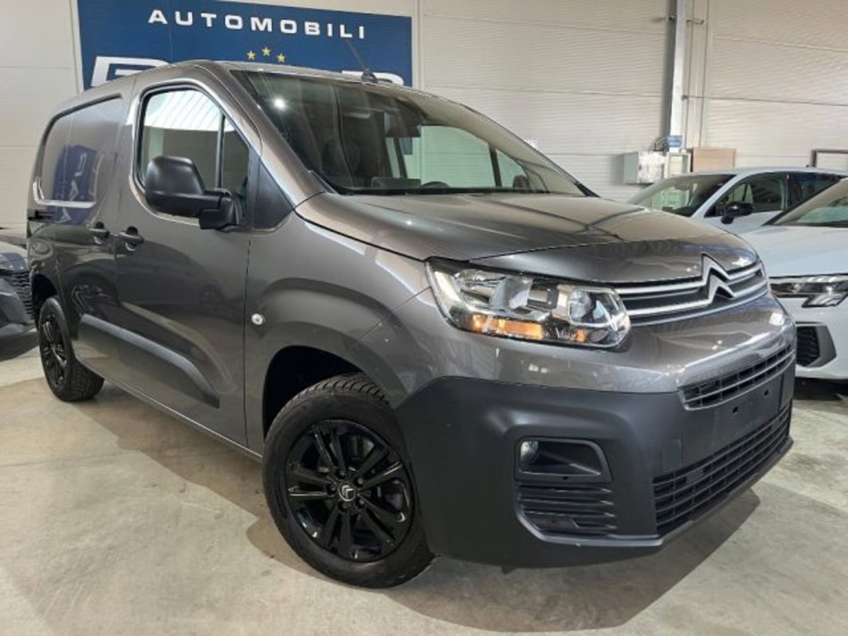 Citroen Berlingo BlueHDi 130 Stop&Start EAT8 M Feel (3)
