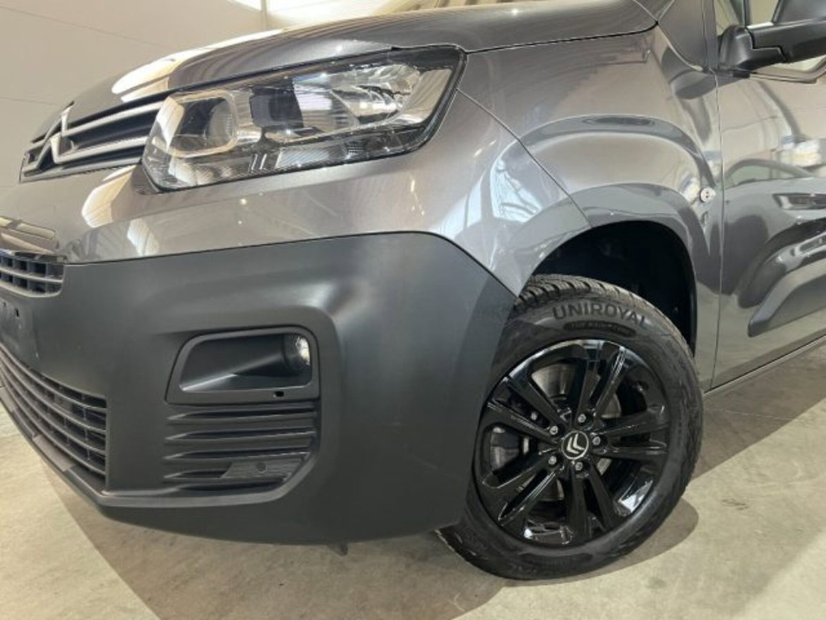 Citroen Berlingo BlueHDi 130 Stop&Start EAT8 M Feel (4)