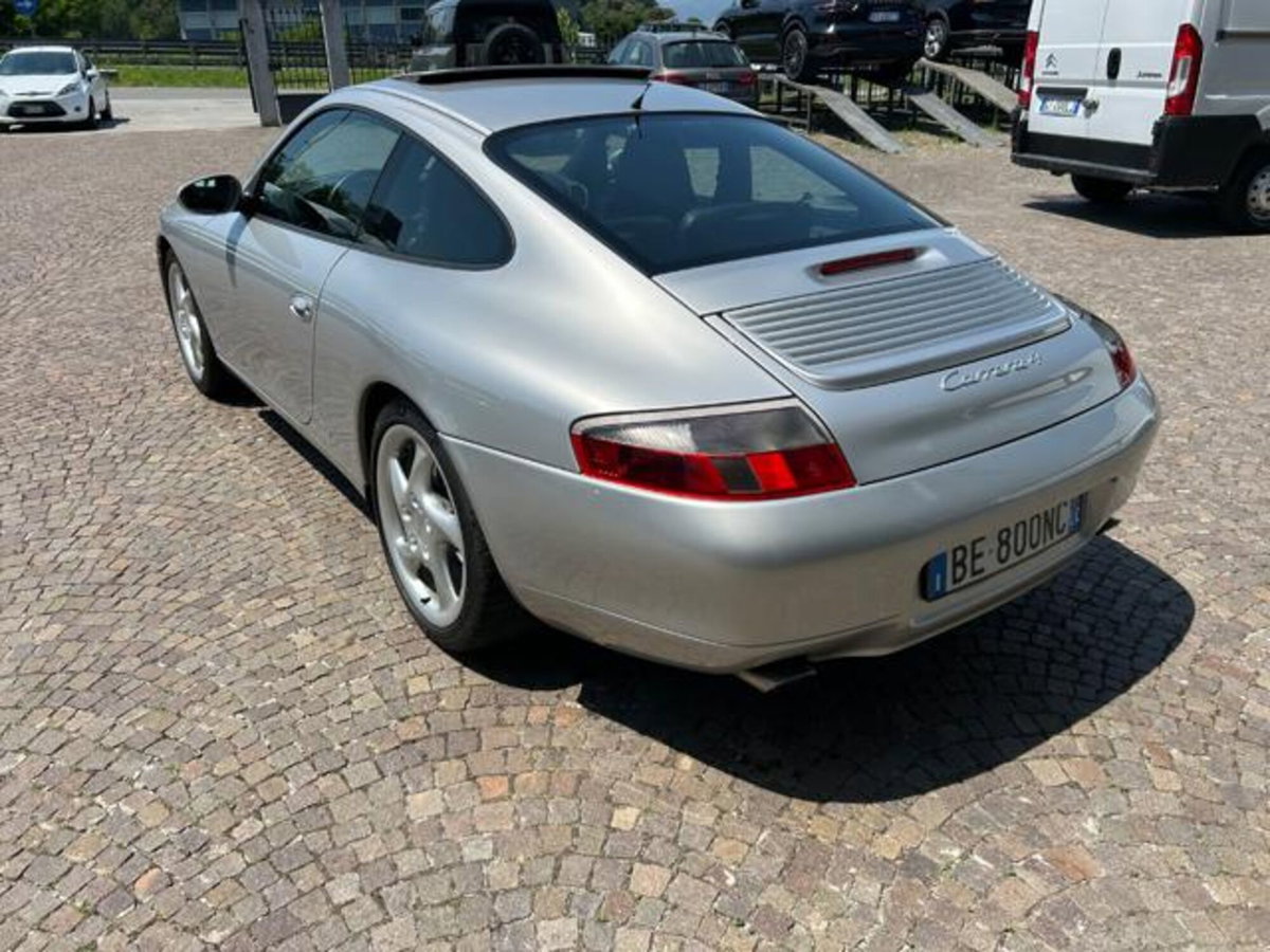 Porsche 911 Coupé Carrera 4 cat (4)