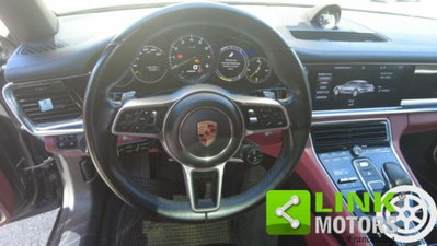 Porsche Panamera 2.9 4 10 years Edition (10)