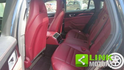 Porsche Panamera 2.9 4 10 years Edition (17)