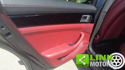 Porsche Panamera 2.9 4 10 years Edition (19)