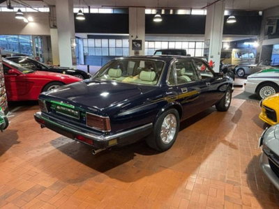 Jaguar Sovereign 4.0 cat automatic (6)