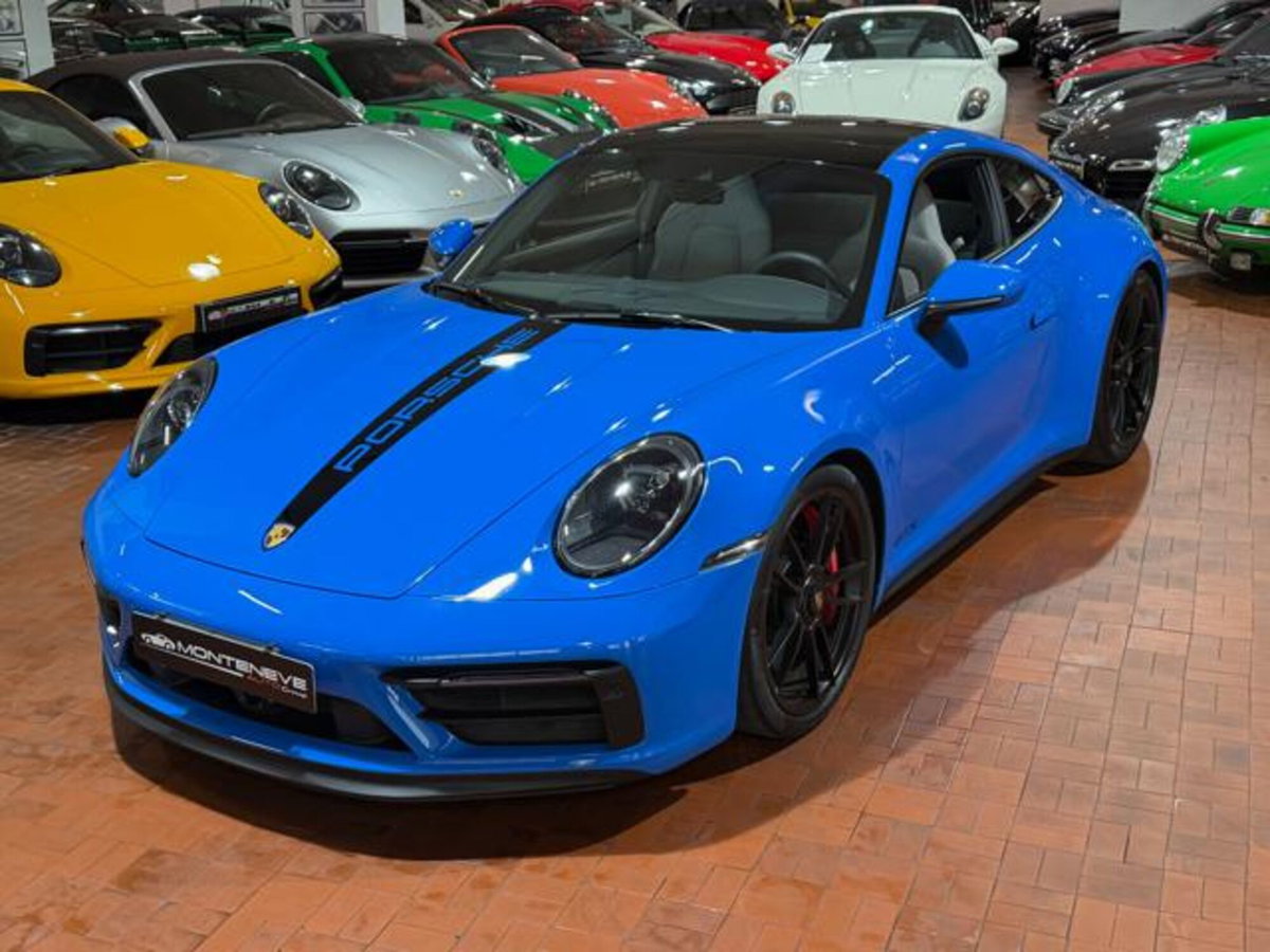 Porsche 911 Coupé Coupe 3.0 Carrera 4 GTS
