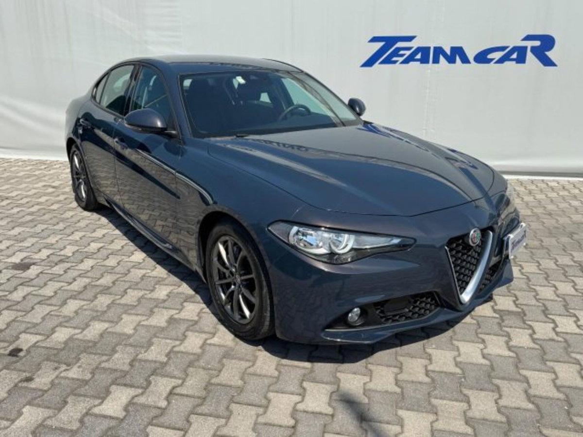 Alfa Romeo Giulia 2.2 Turbodiesel 150 CV AT8 Super (20)