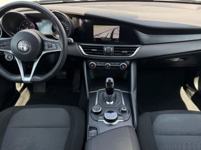Alfa Romeo Giulia 2.2 Turbodiesel 150 CV AT8 Super (9)