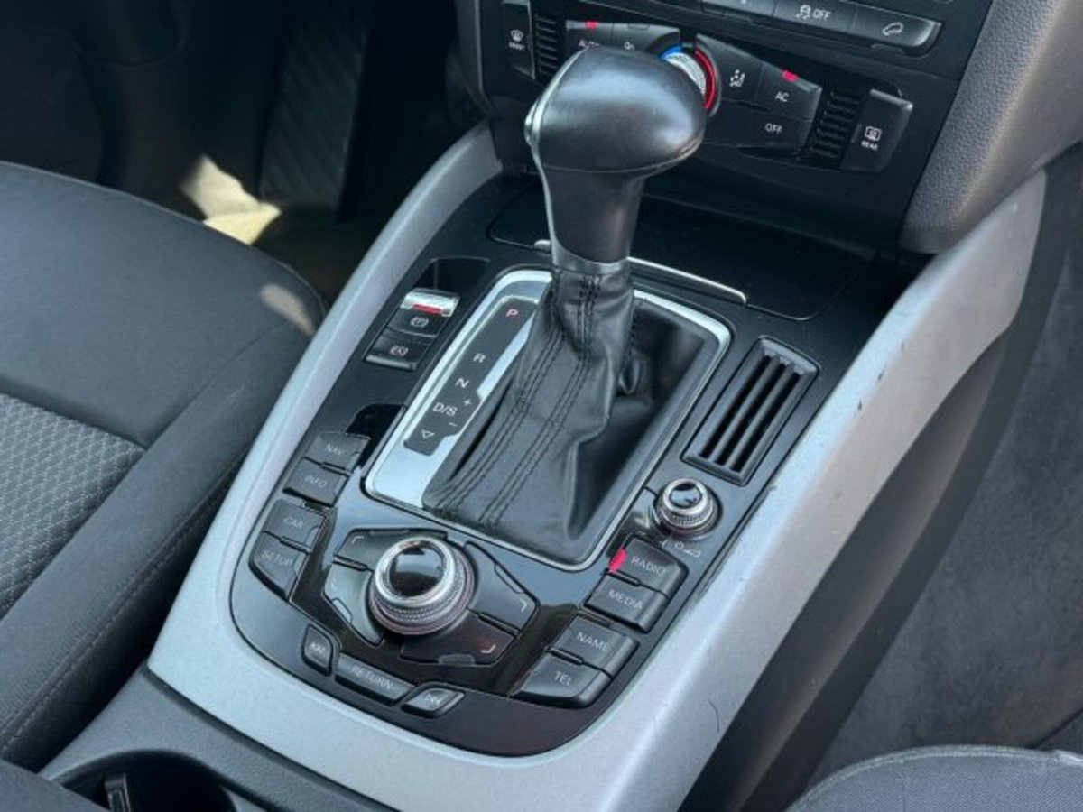 Audi Q5 2.0 TDI 177CV quattro S tronic Business (12)