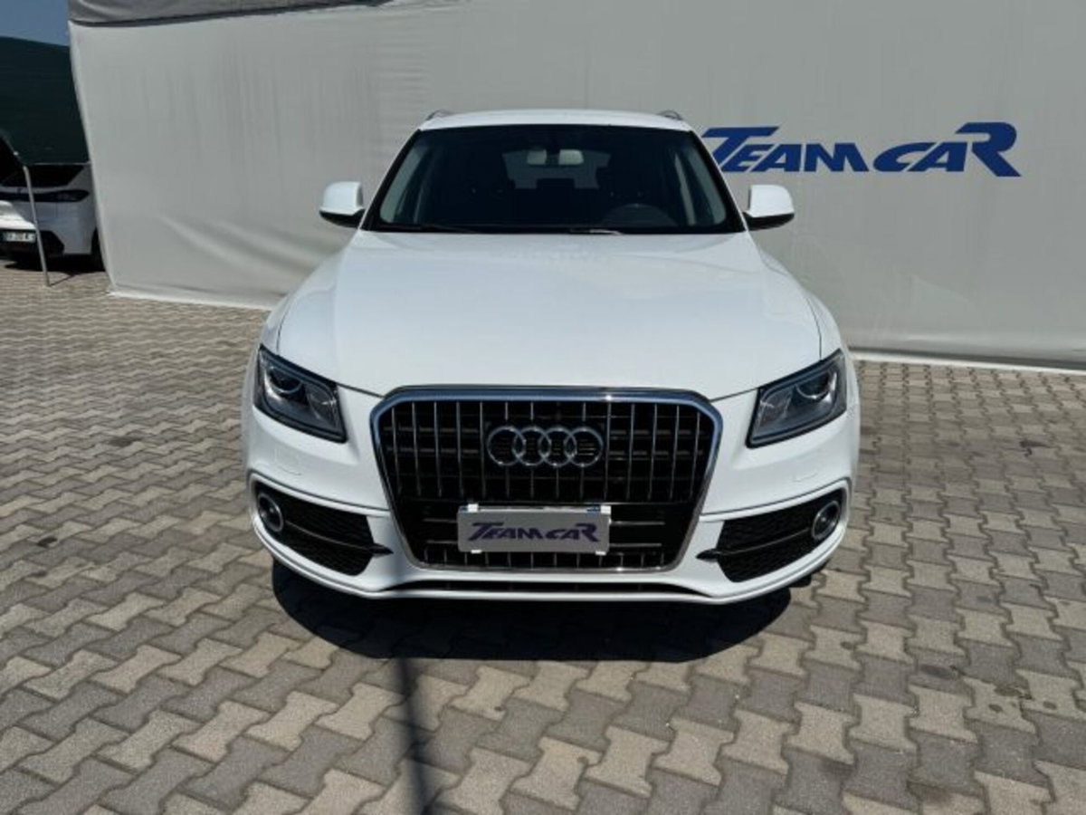 Audi Q5 2.0 TDI 177CV quattro S tronic Business (2)